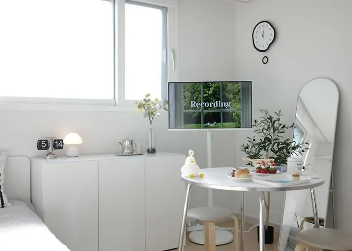 アパート H House Yeonnam *