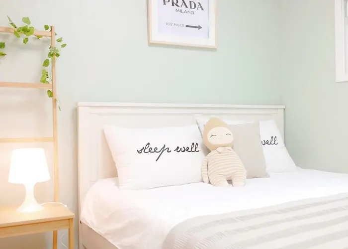 アパート H House Yeonnam ソウル特別市